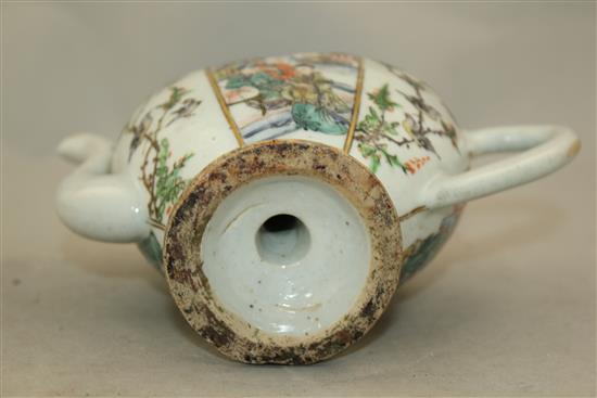 A Chinese enamelled porcelain Cadogan wine pot, 14.5cm